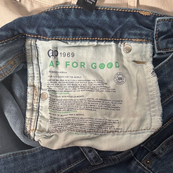 2 PAIRS of Jeans in Cream and Blue - Picture 4 of 7